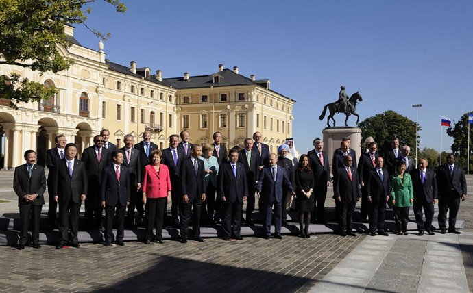 The family photo during the G20 summit on September 6, 2013 in Saint Petersburg (AFP Photo)