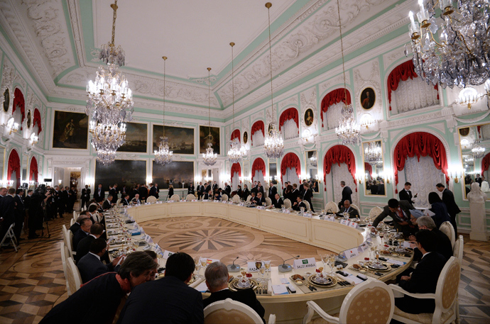 G20 leaders attend the working dinner after their session of the G20 Summit in Peterhof, near St. Petersburg, September 5, 2013 (RIA Novosti / Ramil Sitdikov)