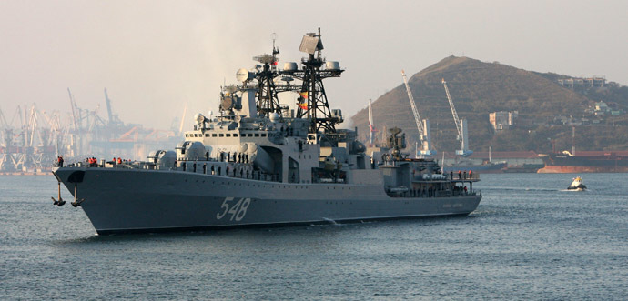 "Admiral Panteleyev" anti-submarine ship returning to Vladivostok from Japanese port Hakodate (Hokkaido island). (RIA Novosti/Vitaliy Ankov)
