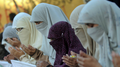 Swiss region votes to ban full-face Muslim veils
