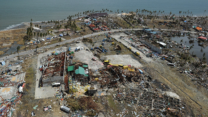 The small get it all: $15bn Philippines typhoon more painful than Sandy for US