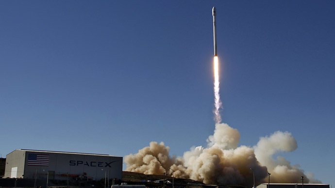 A Falcon 9 rocket carrying a small science satellite for Canada is seen as it is launched from a newly refurbished launch pad in Vandenberg Air Force Station September 29, 2013. (Reuters/Gene Blevins)
