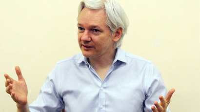 'Not real James Bonds': Assange explains why 'small publisher' WikiLeaks beat the Pentagon