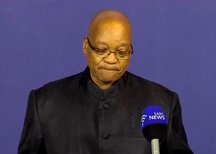 An image grab shows South African President Jacob Zuma holding a press briefing to announce the death of former president and anti-apartheid icon Nelson Mandela in Johannesburg on December 5, 2013. (AFP Photo / SABC)