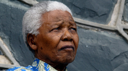 'Fake' Mandela signer faced murder, kidnapping charges – report