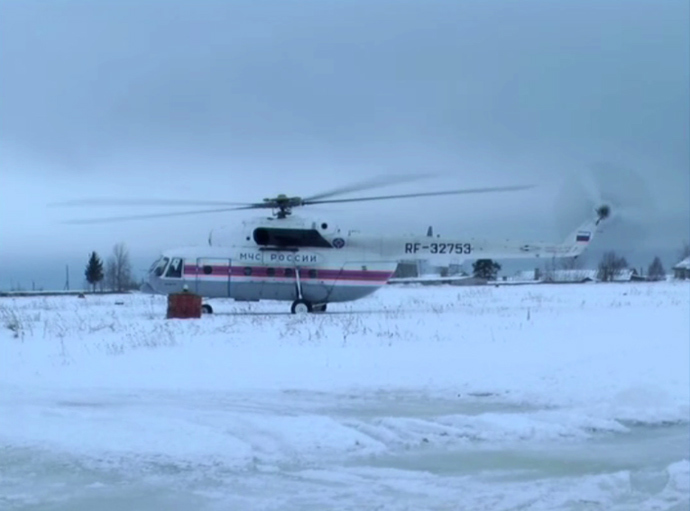 This helicopter may have carried Mikhail Khodorkovsky away shortly after his release from prison. (RT video still)