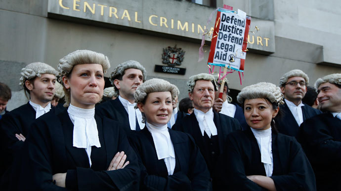 First criminal barrister strike in history of England over legal aid cuts