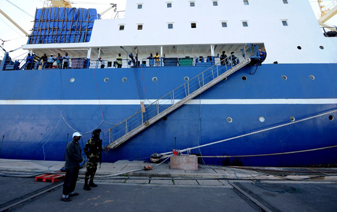 A Russian trawler "Oleg Naпdenov" ,is moored under guard in Dakar on January 5, 2014. (AFP Photo / Seyllou)