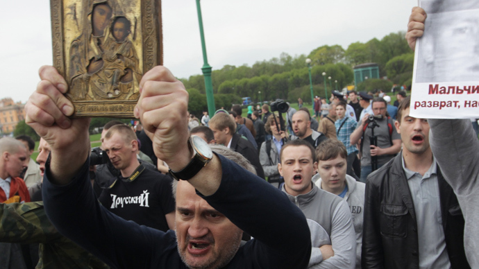 Top Russian cleric seeks nationwide referendum on criminalizing male homosexuality