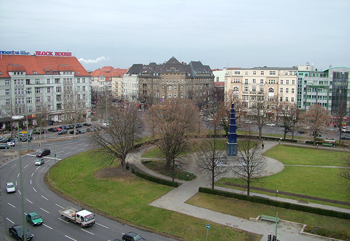 Theodor-Heuss-Platz in Berlin, 30 December 2004. (Image from wikipedia.org)
