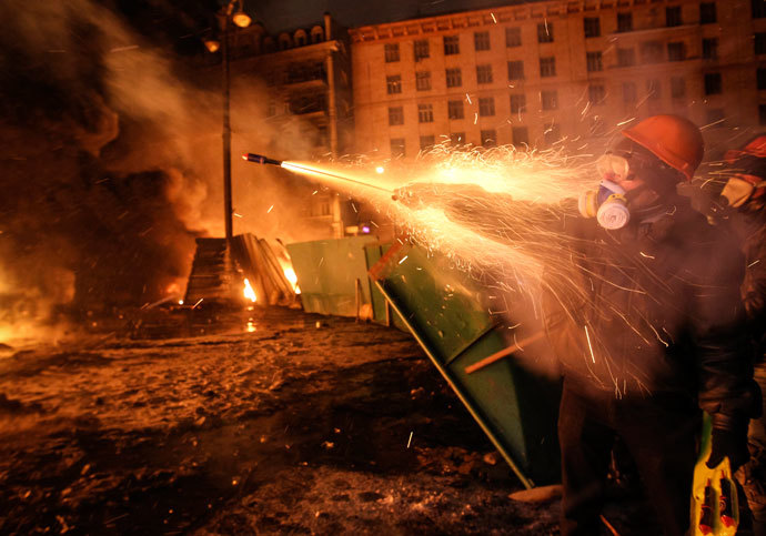 Kiev, January 23, 2014.(Reuters / Valentyn Ogirenko )