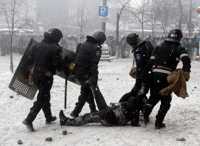 Kiev, January 22,, 2014.(Reuters / Gleb Garanich)