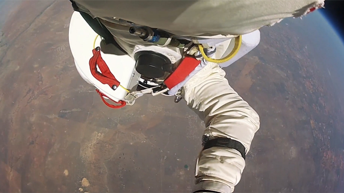 First person plunge: Baumgartner's exhilarating space leap (VIDEO)