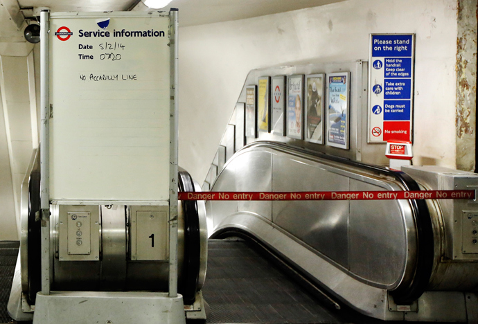 A service information board states "No Piccadilly Line" tube trains during strikes at Green Park underground station in London February 5, 2014. (Reuters / Luke MacGregor)