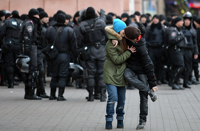 Kiev, November 30, 2013. (AFP Photo / Sergei Supinsky)