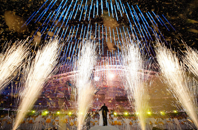 Fireworks explode in the closing ceremony for the Sochi 2014 Winter Olympic Games February 23, 2014. (Reuters / Marko Djurica)