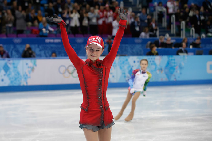 Russia's Julia Lipnitskaia waves after performing in the Women's Figure Skating Team Free Program at the Iceberg Skating Palace during the Sochi Winter Olympics on February 9, 2014. (AFP Photo Pool / Darron Cummings) 