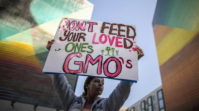 Congress considers blocking GMO food labeling