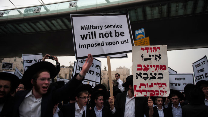 Ultra-Orthodox Jews mass-protest in Jerusalem over army-service draft law