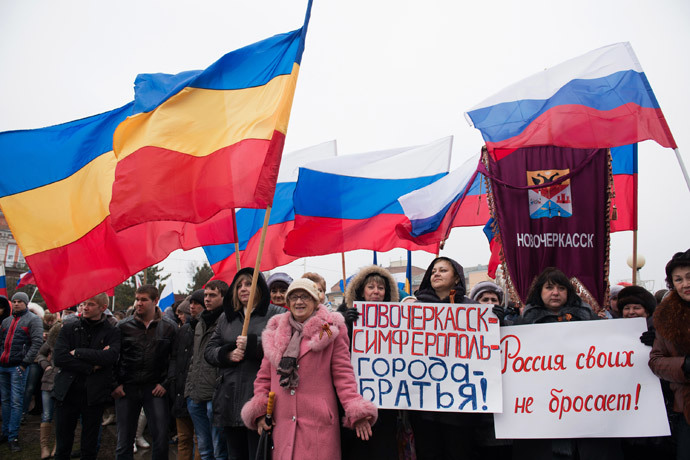 Participants in a rally in support of the Russian population in Ukraine held in Novocherkassk.(RIA Novosti / Vladislav Samoylik)