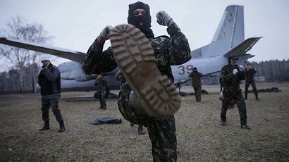 Pro-Russian protesters seize govt buildings in Ukraine's Donetsk, Lugansk and Kharkov