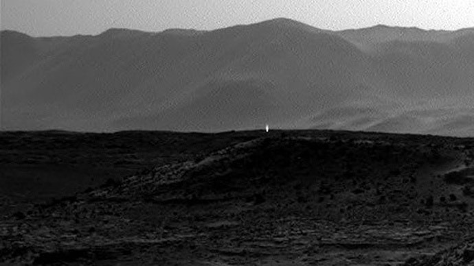 NASA offers explanation for Mars mystery light