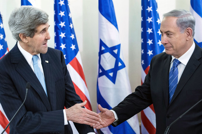 U.S. Secretary of State John Kerry (L) and Israeli Prime Minister Benjamin Netanyahu (Reuters)