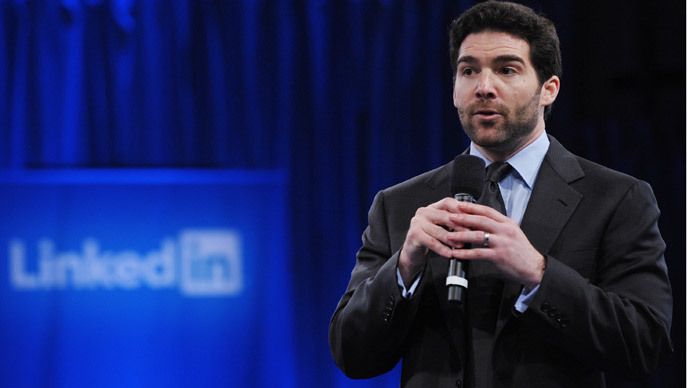LinkedIn CEO’s paycheck boosted 40x to $49mn