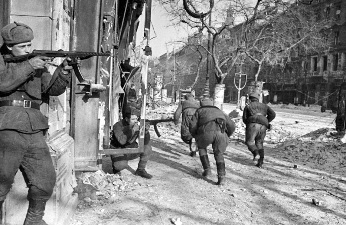 Soviet soldiers during a battle in Budapest, Hungary. 13.02.1945. Photo by Evgeny Haldei. (RIA Novosti)
