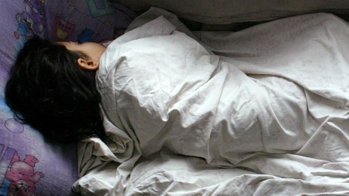 Nighttime dreams may be controlled by sleeper through electrical current