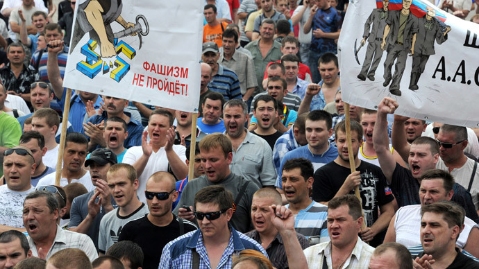 Ukrainian miners protest against Kiev’s military op in ‘March of Peace’ (VIDEO)