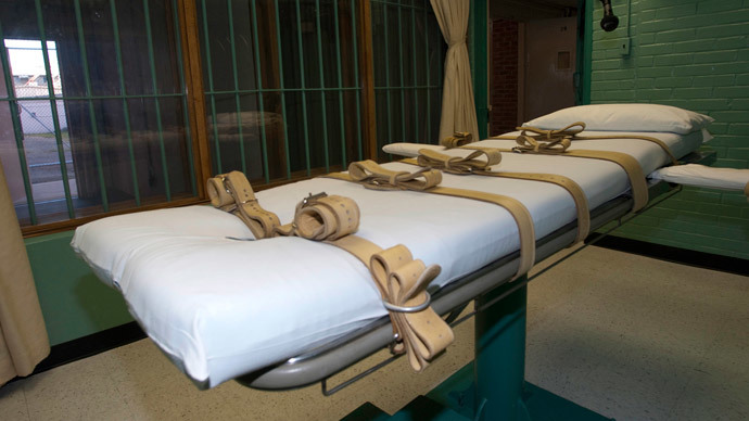 Ohio judge suspends all executions, citing botched lethal injections