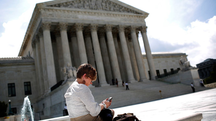 ‘Get a warrant’ - Supreme Court rules against cell phone searches in 'big win for digital privacy'