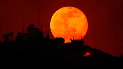 Shine on, Harvest Moon: Red supermoon lights up night sky, 3rd this summer (PHOTOS)