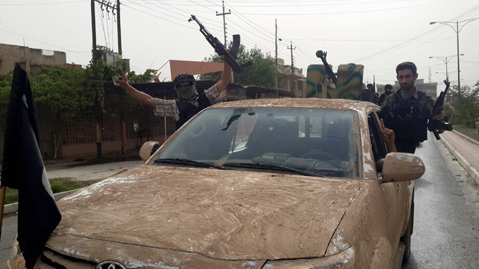 ISIS surge: Over 270 killed in Syria, former US base stormed in Iraq's Tikrit