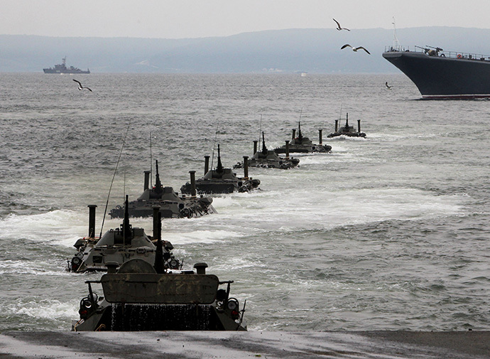 Amphibious assault operation of the Pacific Fleet during a rehearsal for Russian Navy Day celebrations at the Pacific Fleet's water-sports station on Amur Bay in Vladivostok. (RIA Novosti / Vitaliy Ankov)