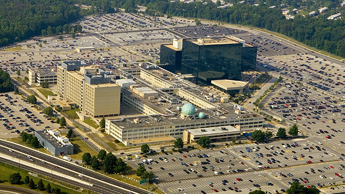 NSA mass spying undermines journalists and attorneys’ ability to work