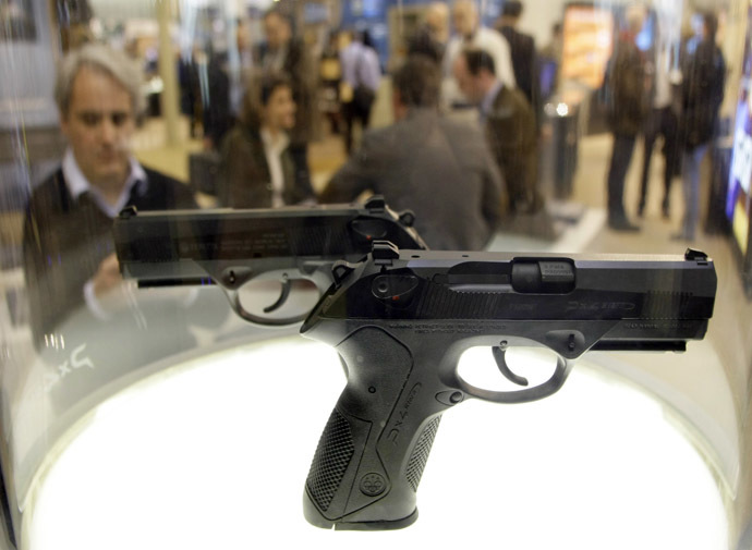 Two Beretta guns are displayed during the International Guns Exhibition 'IWA & OutdoorClassics' in Nuremberg March 13, 2009. (Reuters/Michaela Rehle)