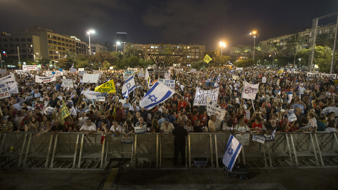 ‘Finish the job!’ Thousands of Israelis rally in support of Gaza offensive (PHOTOS)