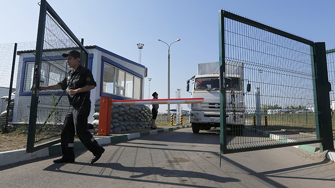 Mission completed: Moscow confirms delivery of aid to E. Ukraine, trucks return to Russia