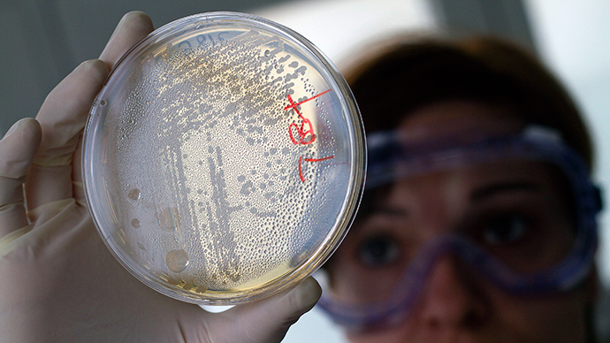 Superbug time bomb: FDA vets only 10% of antibiotics that farm animals share with humans