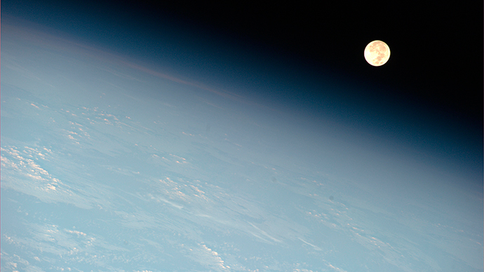 Space tourism firm offers flight around the moon on Soyuz crafts