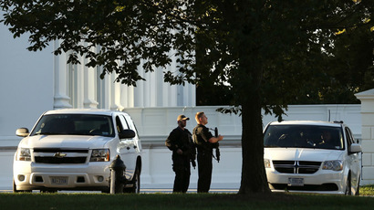 #SecretServiceFail: Armed man ‘slipped past agents, rode in elevator with Obama’