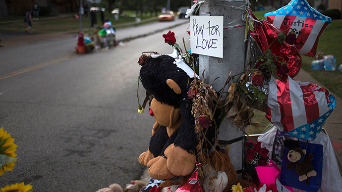 Ferguson fire claims citizens’ Michael Brown memorial