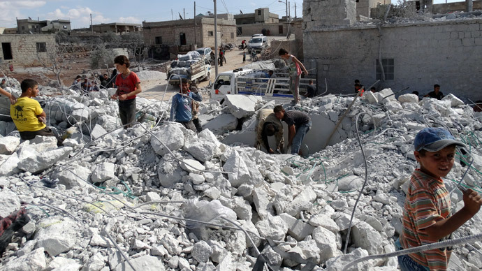 By mistake? US-led jets bomb grain silos in Syria, 'civilians killed'