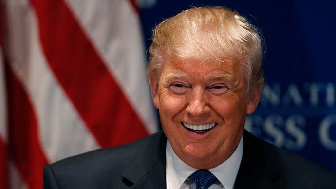 Trump gets trolled, retweets serial killers' pic, wants to sue prankster