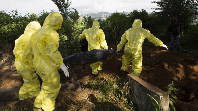 Ebola dead left in Sierra Leone streets as gravediggers strike