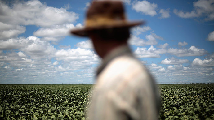 Monsanto still clashing with Brazilian soy exporters over royalties