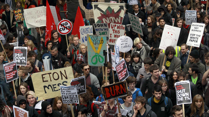 #FreeEducation: Students march against tuition fees & cuts in London