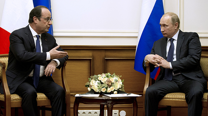 Putin, Poroshenko, Merkel, Hollande affirm urgent need for dialogue, ceasefire in Ukraine
